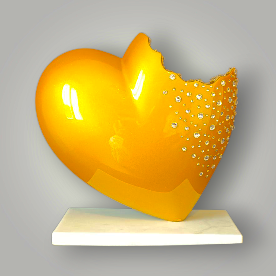 Ninu | Sa sculpture "CROCK DE TOI GOLD"